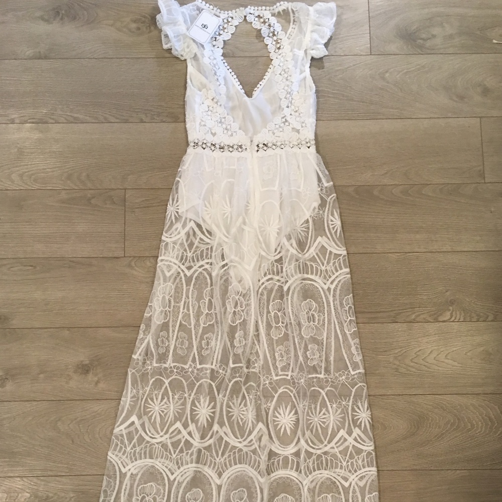 White Plunge Open Back Sleeveless Lace Maxi Boho - Picture 4 of 8